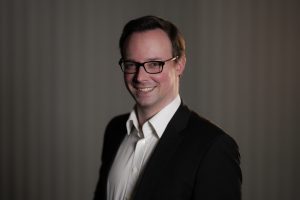 Dr. Stefan Houweling